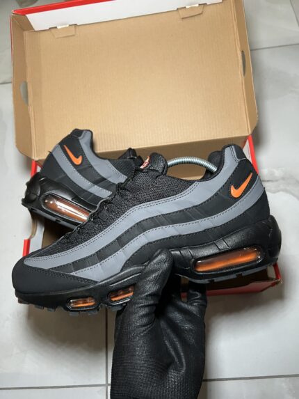 Nike Air Max 95 – Black / Iron Grey / Safety Orange